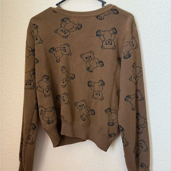 Teddy Bear Cardigan - Picture 3 of 4